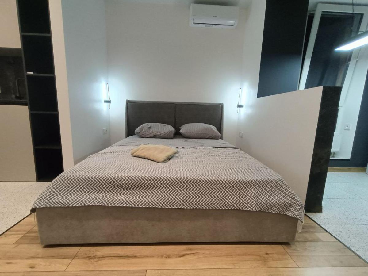 Жк Аржанова Appartement Dnjepropetovsk Buitenkant foto